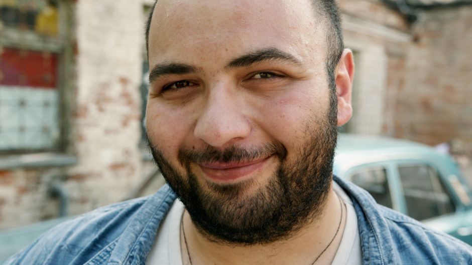 Teilnehmerin beim Sprechen im Englisch Sprachkurs